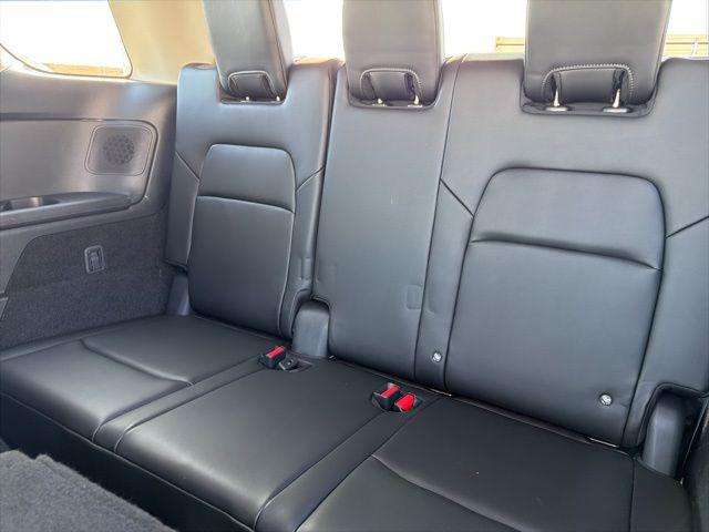 2024 Nissan Pathfinder Platinum 4WD