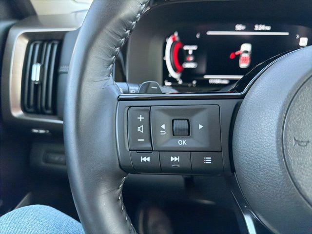 2024 Nissan Pathfinder Platinum 4WD