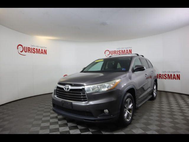 2016 Toyota Highlander LE Plus V6