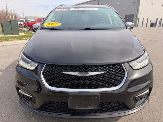 2022 Chrysler Pacifica Limited AWD
