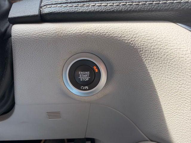 2022 Chrysler Pacifica Limited AWD