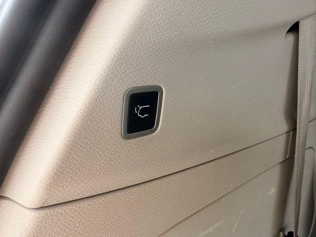 2022 Chrysler Pacifica Limited AWD