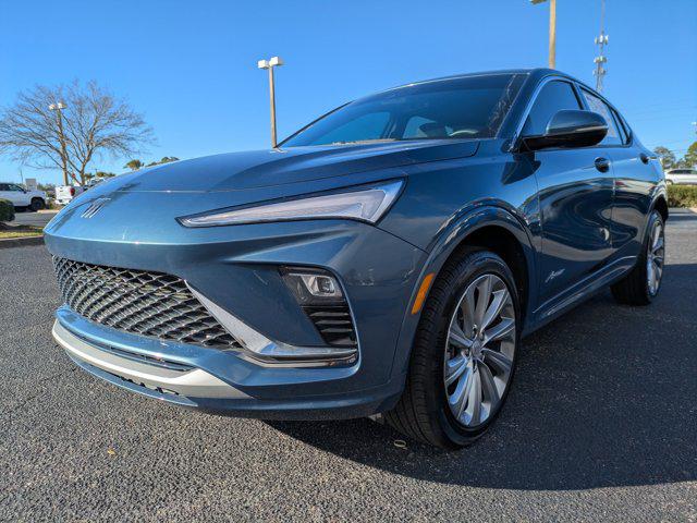 2024 Buick NV Avenir FWD