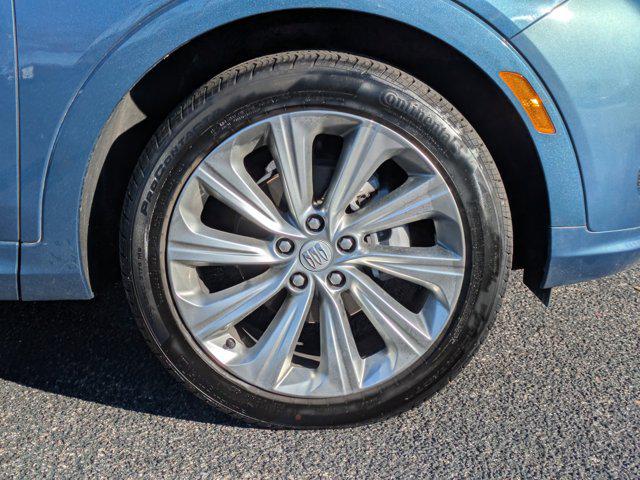 2024 Buick NV Avenir FWD