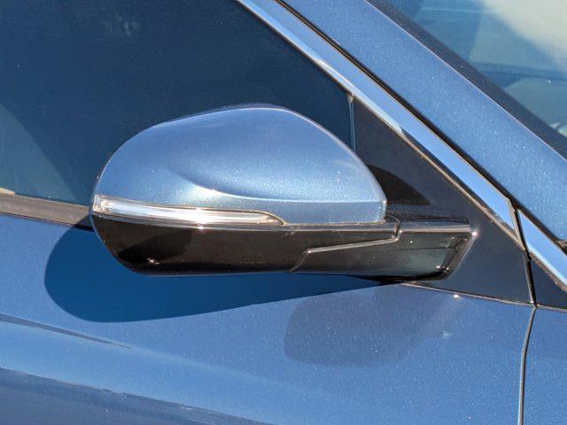 2024 Buick NV Avenir FWD