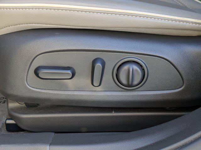 2024 Buick NV Avenir FWD