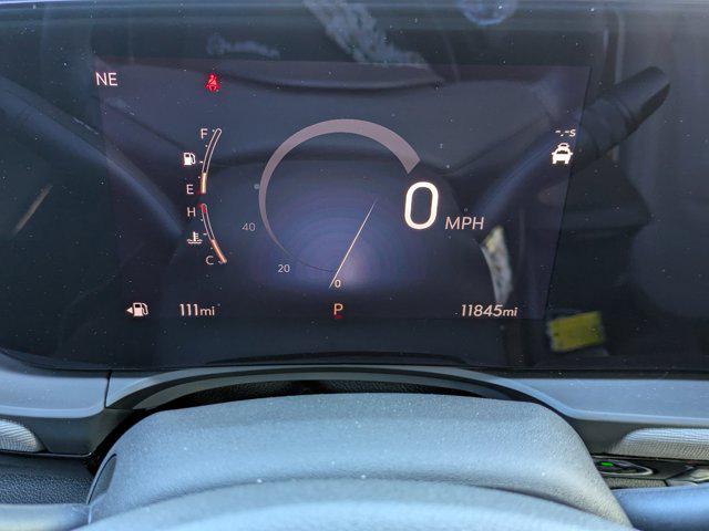 2024 Buick NV Avenir FWD