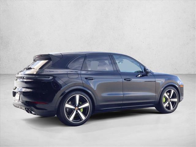 2026 Porsche Cayenne E-Hybrid