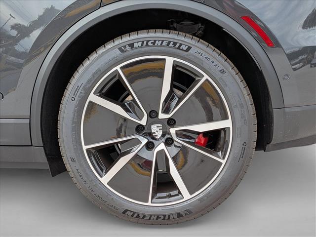 2026 Porsche Macan Electric 4S
