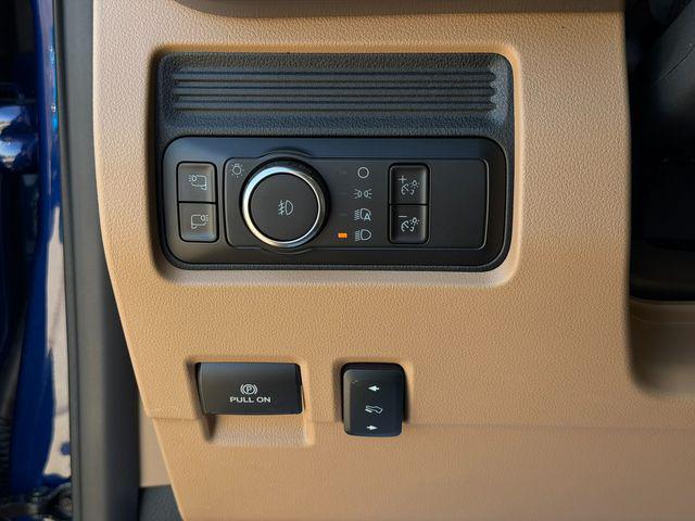 2026 Ford F-450 Lariat 4X4 Cab & Chassis