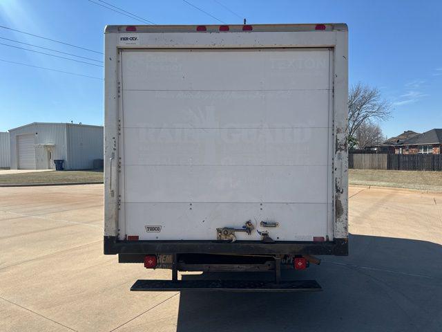 2004 Chevrolet Express Cutaway Base w/C7L/C7N