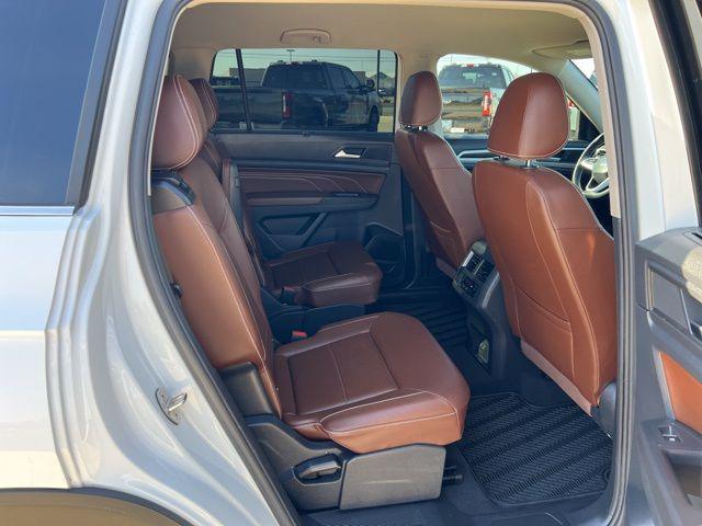 2022 Volkswagen Atlas 2.0T SE w/Technology