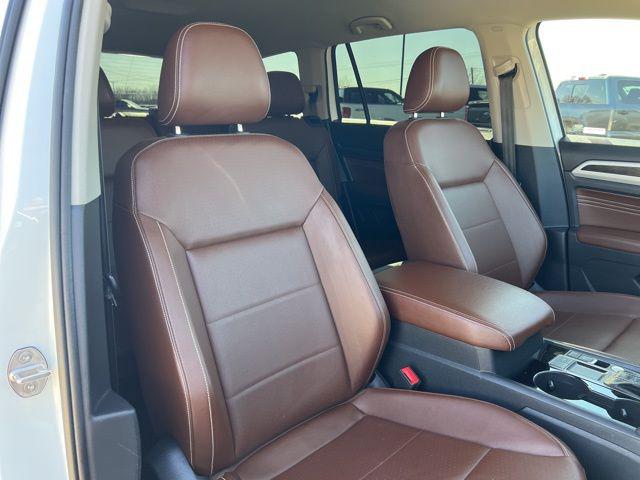 2022 Volkswagen Atlas 2.0T SE w/Technology