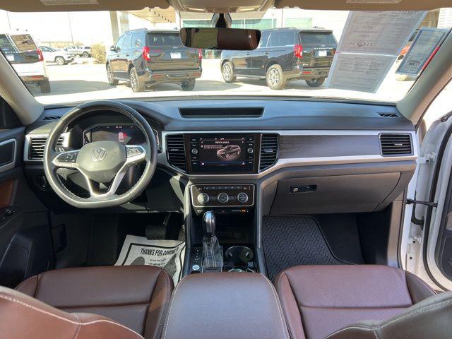 2022 Volkswagen Atlas 2.0T SE w/Technology
