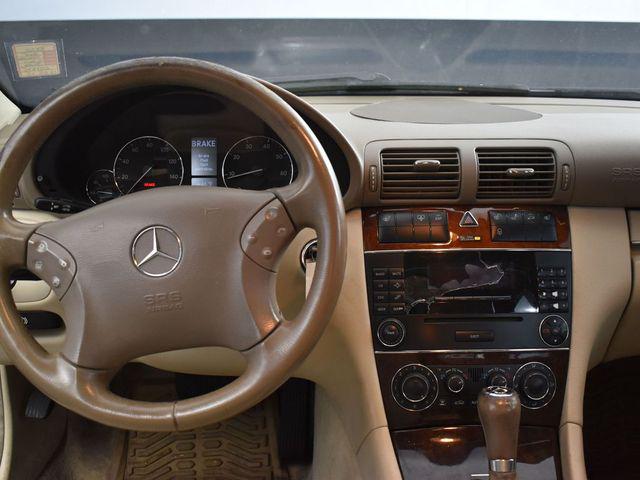 2005 Mercedes-Benz C 240 Luxury 4MATIC