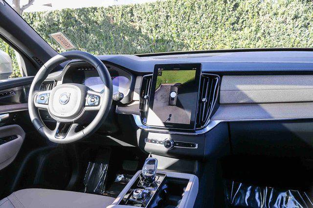 2026 Volvo XC90 Plug-In Hybrid Plus, T8 AWD, Electric/Gasoline, Bright, 7 Seats