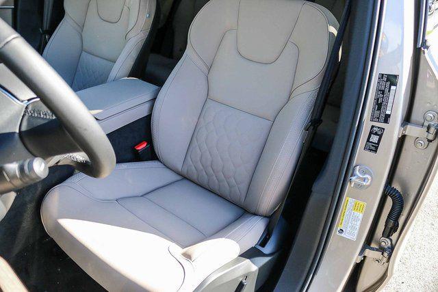 2026 Volvo XC90 Plug-In Hybrid Plus, T8 AWD, Electric/Gasoline, Bright, 7 Seats