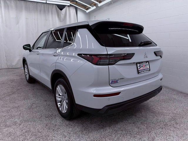 2026 Mitsubishi Outlander ES 1.5T S-AWC