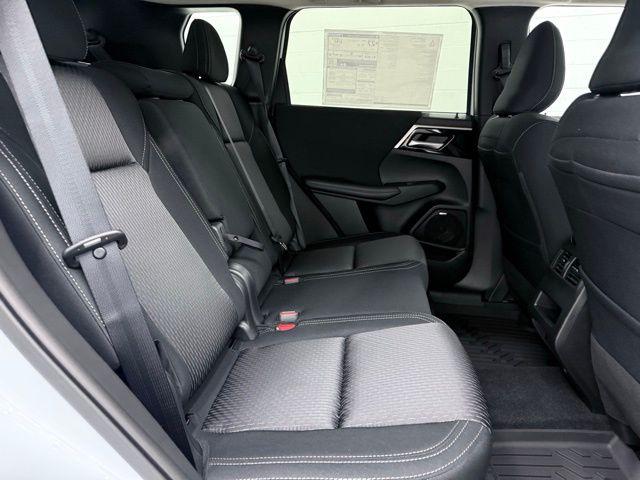 2026 Mitsubishi Outlander ES 1.5T S-AWC