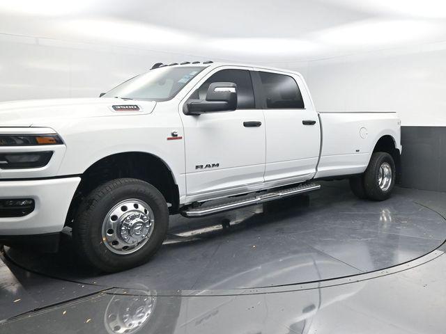 2026 Ram 3500 Lone Star Crew Cab 4x4 8' Box