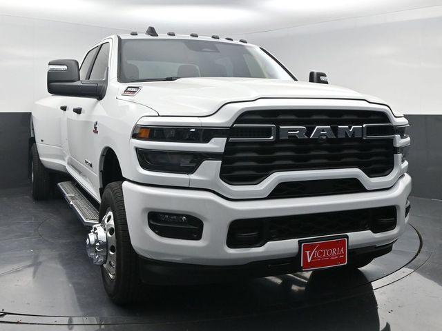 2026 Ram 3500 Lone Star Crew Cab 4x4 8' Box