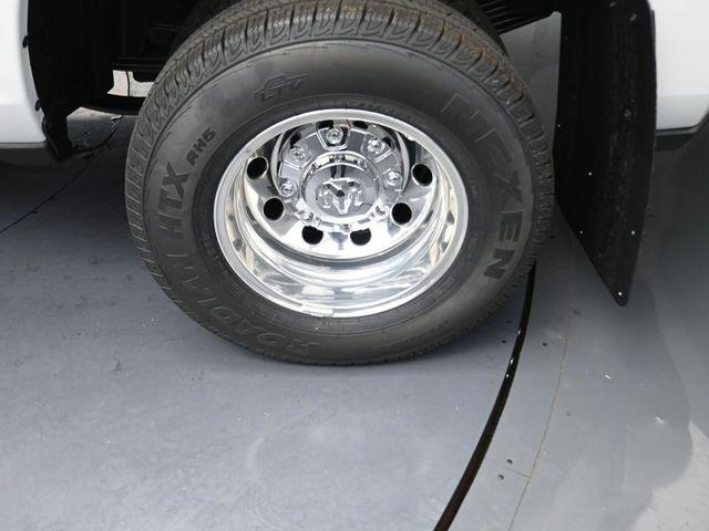 2026 Ram 3500 Lone Star Crew Cab 4x4 8' Box
