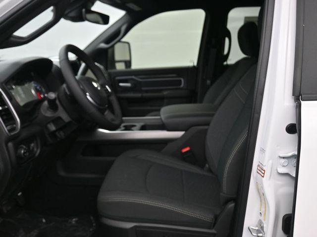 2026 Ram 3500 Lone Star Crew Cab 4x4 8' Box