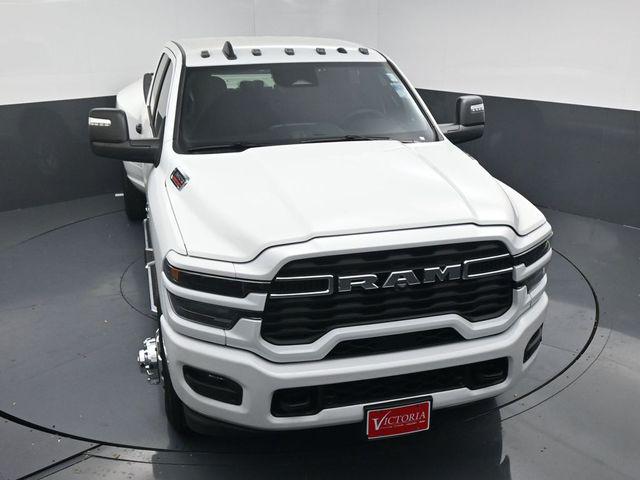 2026 Ram 3500 Lone Star Crew Cab 4x4 8' Box