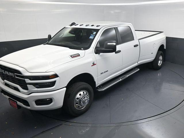 2026 Ram 3500 Lone Star Crew Cab 4x4 8' Box