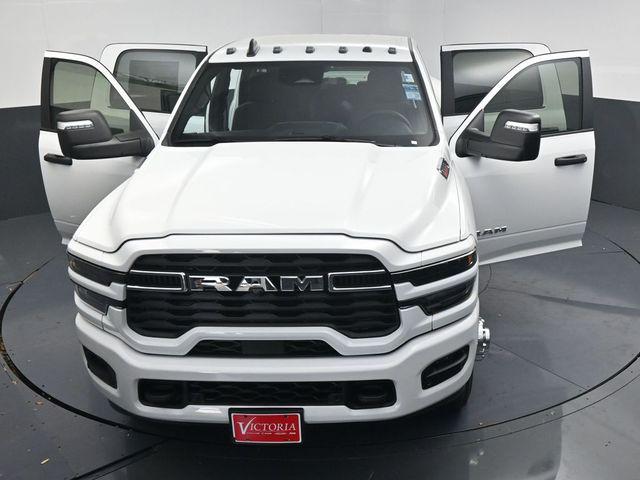 2026 Ram 3500 Lone Star Crew Cab 4x4 8' Box