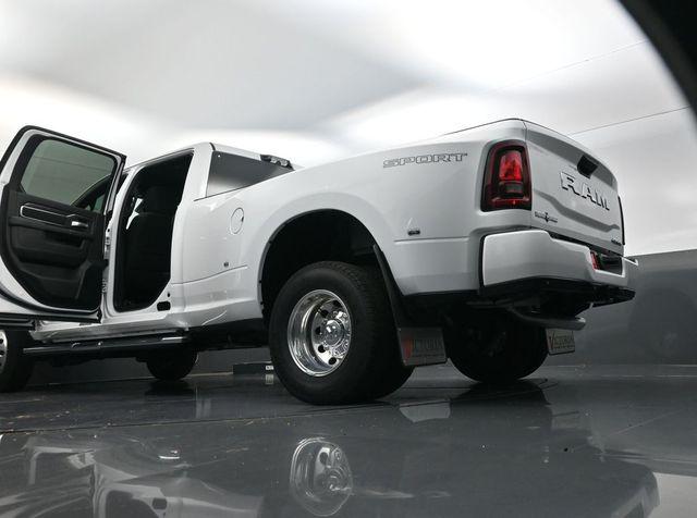 2026 Ram 3500 Lone Star Crew Cab 4x4 8' Box