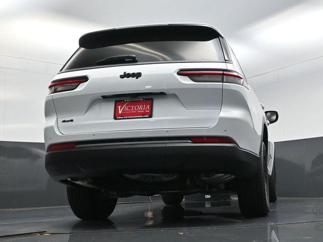 2026 Jeep Grand Cherokee L Altitude 4x4
