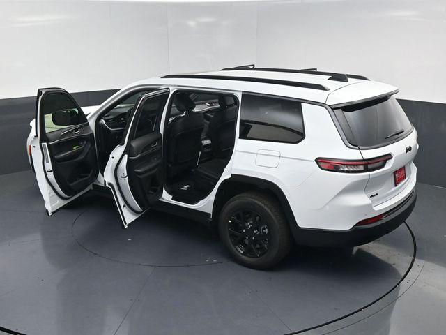 2026 Jeep Grand Cherokee L Altitude 4x4