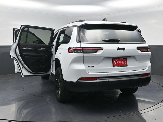 2026 Jeep Grand Cherokee L Altitude 4x4