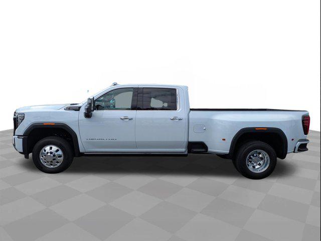 2026 GMC Sierra 3500HD Crew Cab, Long Bed, Denali Ultimate Dual Rear Wheel, 4WD