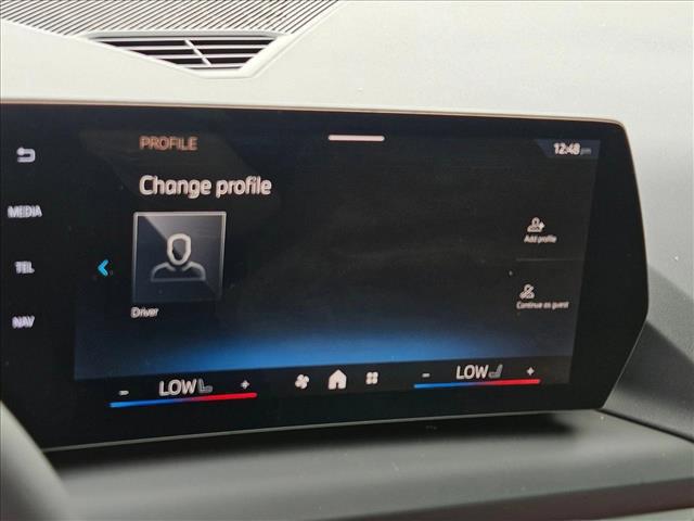 2025 BMW Coupe xDrive