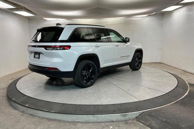 2026 Jeep Grand Cherokee Limited 4x4