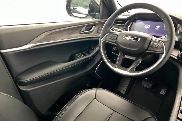 2026 Jeep Grand Cherokee Limited 4x4