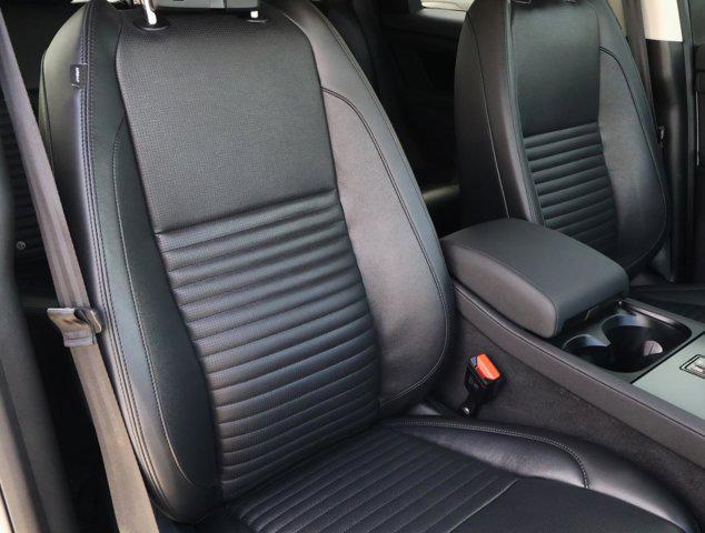 2025 Land Rover Discovery Sport S
