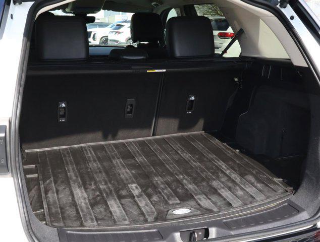 2025 Land Rover Discovery Sport S