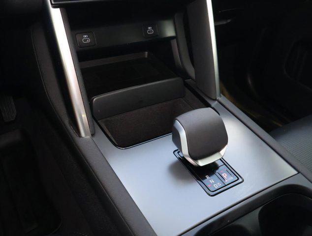 2025 Land Rover Discovery Sport S