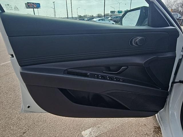 2026 Hyundai Elantra Hybrid SEL Sport
