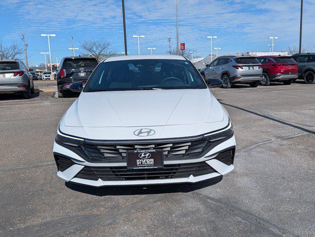 2025 Hyundai Elantra Hybrid SEL Sport