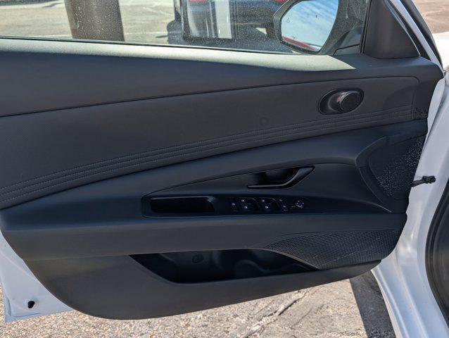 2025 Hyundai Elantra Hybrid SEL Sport
