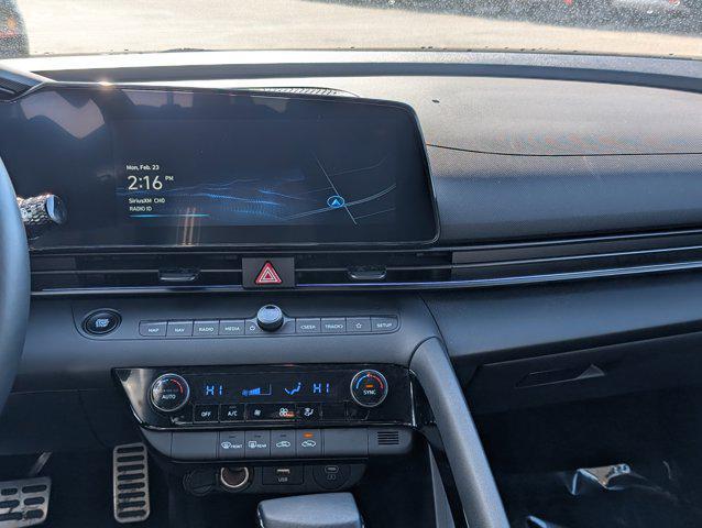 2025 Hyundai Elantra Hybrid SEL Sport