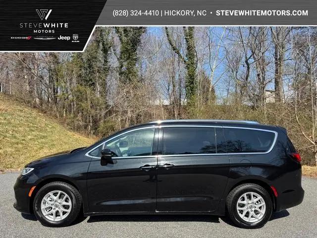 2021 Chrysler Pacifica Touring L for sale in Newton, NC