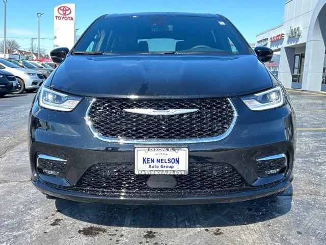 2026 Chrysler Pacifica Limited AWD
