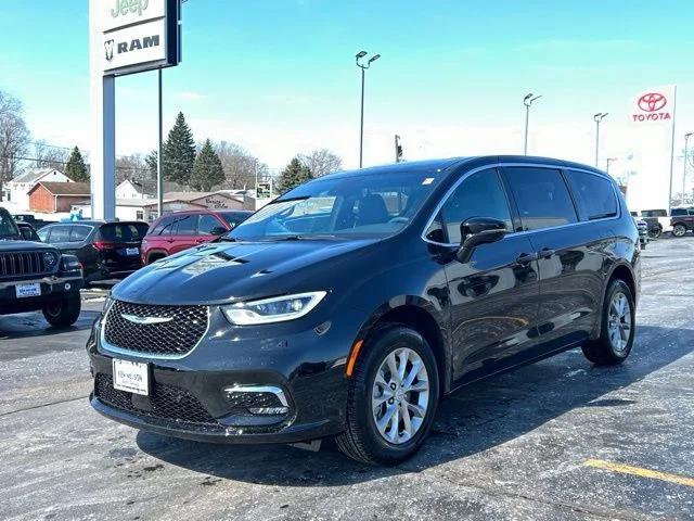 2026 Chrysler Pacifica Limited AWD