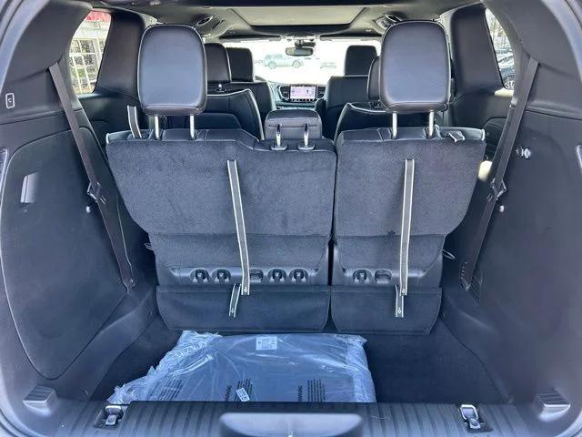 2026 Chrysler Pacifica Limited AWD