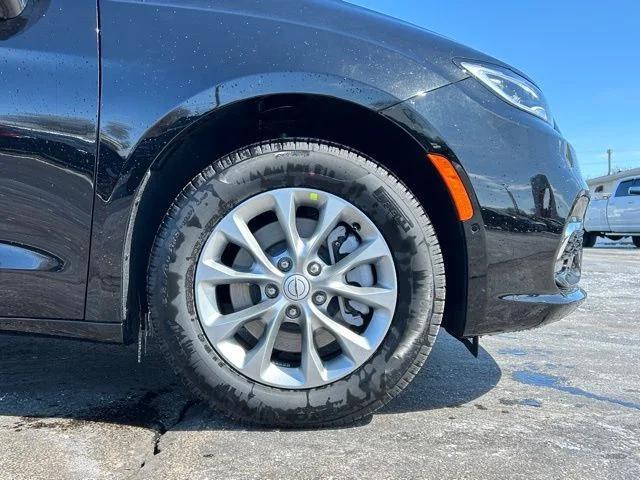 2026 Chrysler Pacifica Limited AWD